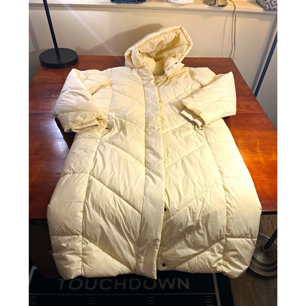 Banana Republic Women’s Ivory Long Puffer Coat Hooded Quilted L